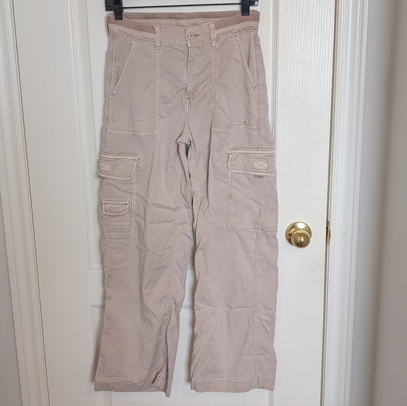 American Eagle Outfitters Pants - AE Cargo Pants
